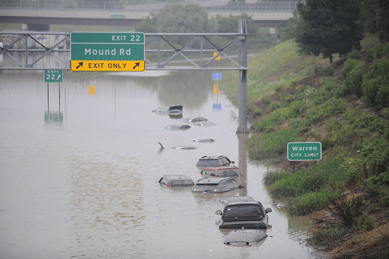 Illustration for article titled Detroit Flood: Updated Photos (higher quality)